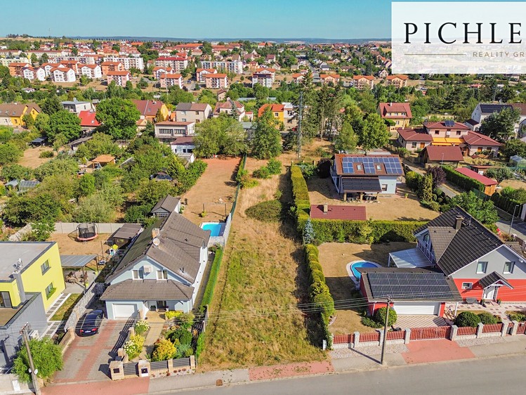 Grundstück zum Kauf, 1.088 m² (1 von 7)