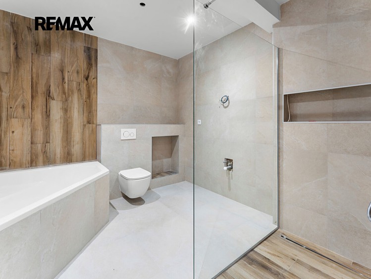Prodej domu, 151 m² (15 z 23)