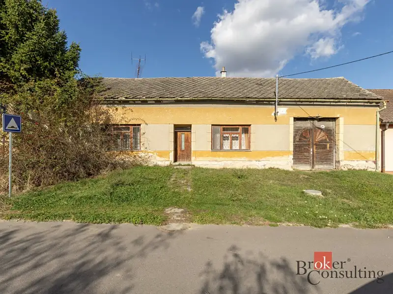 Prodej rodinného domu 100 m², pozemek 907 m², Litobratřice – náhled fotky 1