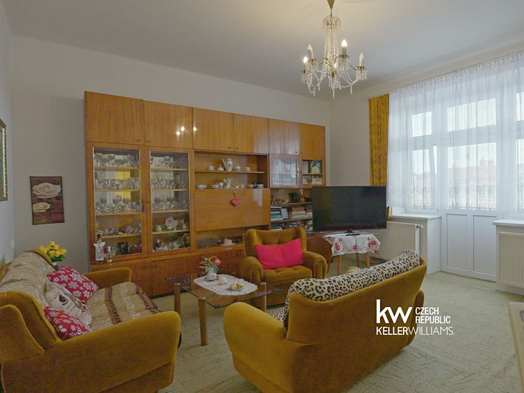 Prodej bytu 3+1, 89 m² (2 z 18)