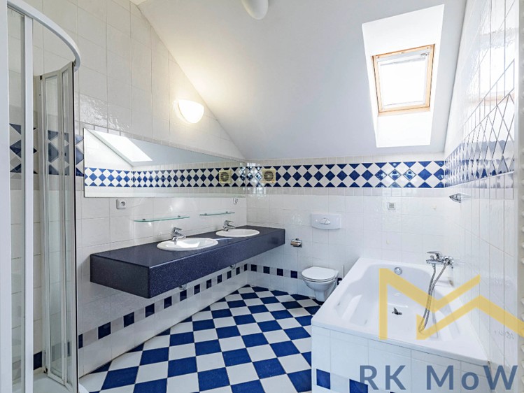 Квартира 5+kk в оренду, 202 м² (4 з 10)