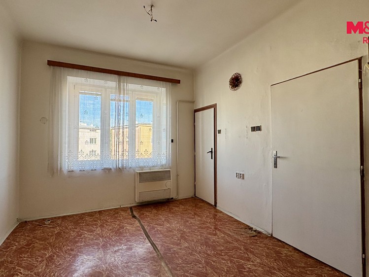 Prodej bytu 1+1, 51 m² (4 z 16)