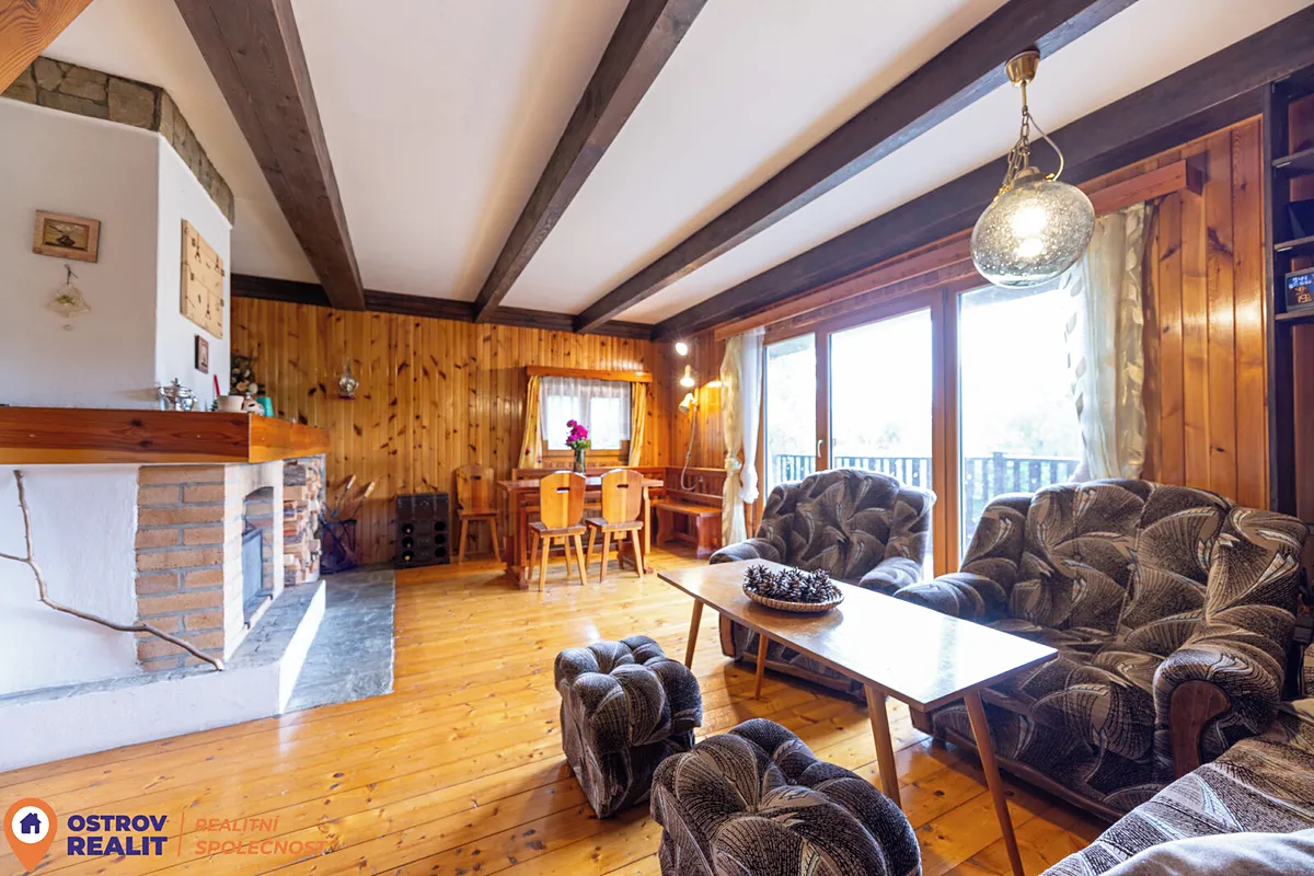 Prodej chaty 100 m², pozemek 43 m²