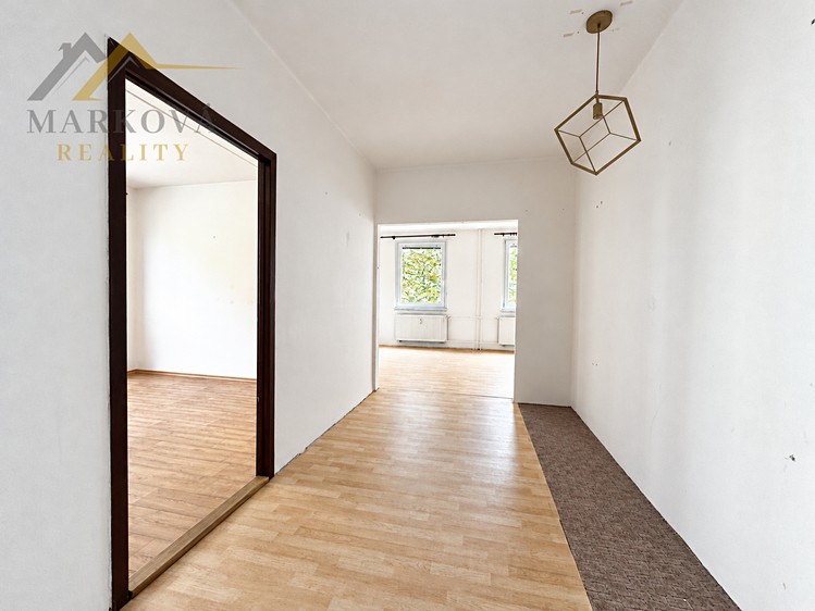 Pronájem bytu 3+1, 73 m² (4 z 12)