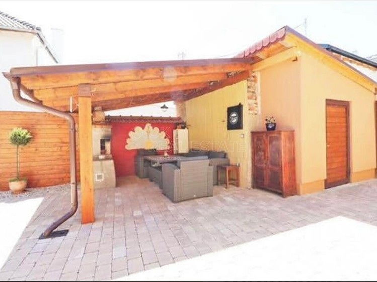 Будинок на продаж, 180 м² (11 з 12)