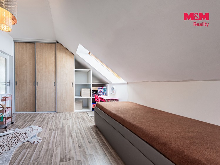Prodej domu, 120 m² (14 z 25)