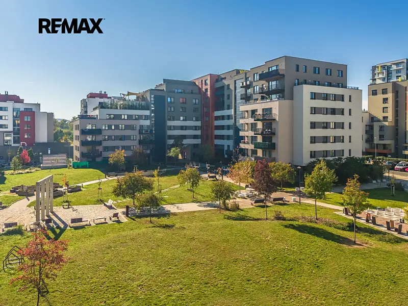 Prodej bytu 2+kk 55 m², Praha – náhled fotky 3