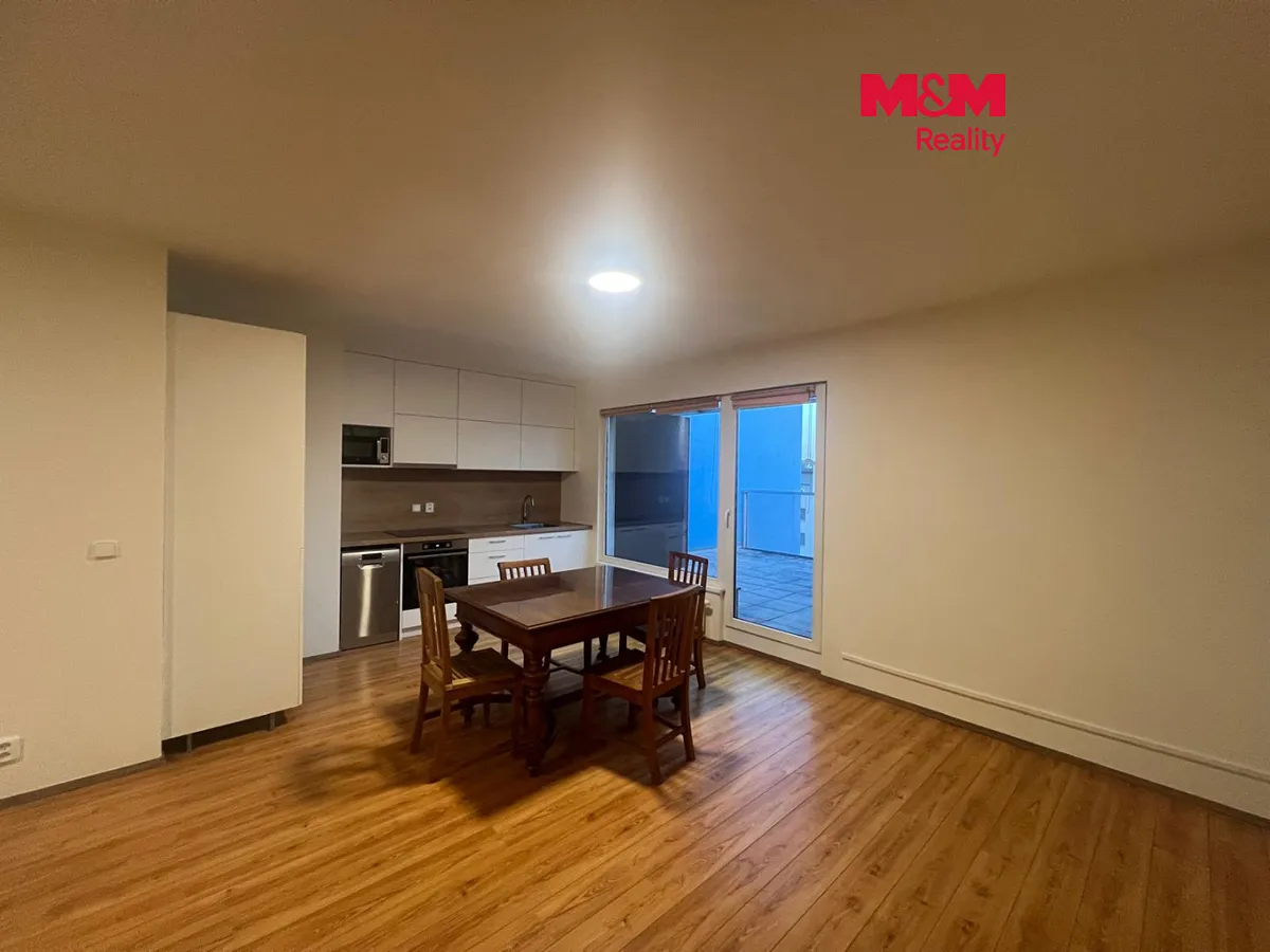 Pronájem bytu 2+kk 52 m²