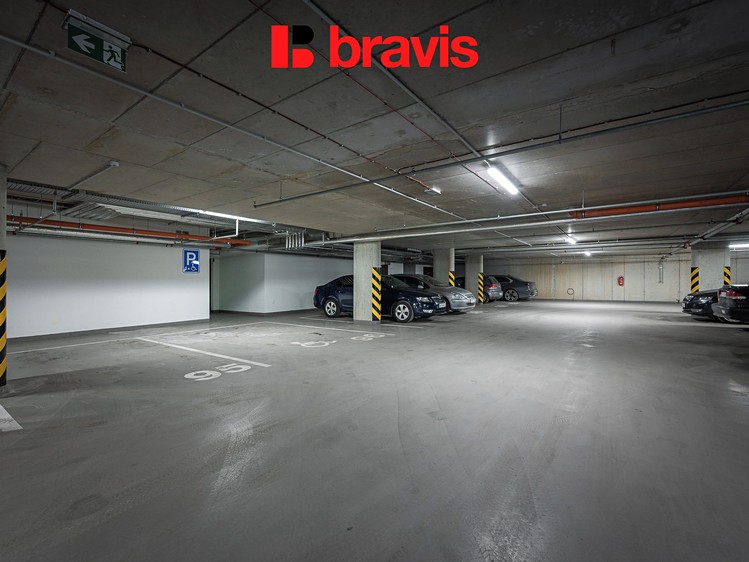 Pronájem bytu 1+kk, 24 m² (4 z 11)