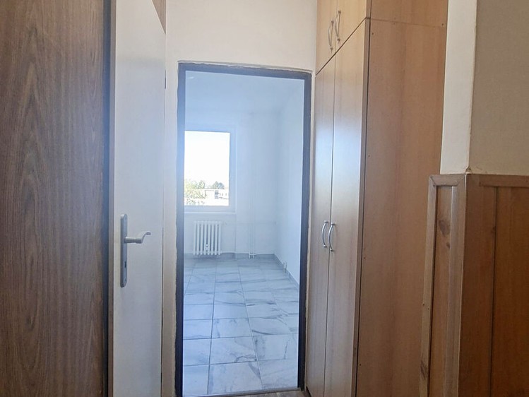 Pronájem bytu 1+1, 40 m² (8 z 13)