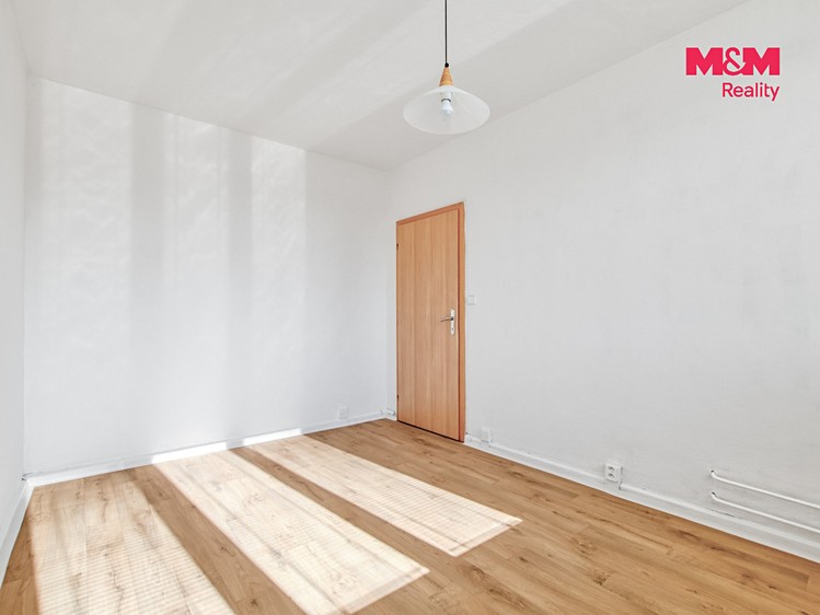 Pronájem bytu 4+1, 76 m² (13 z 21)