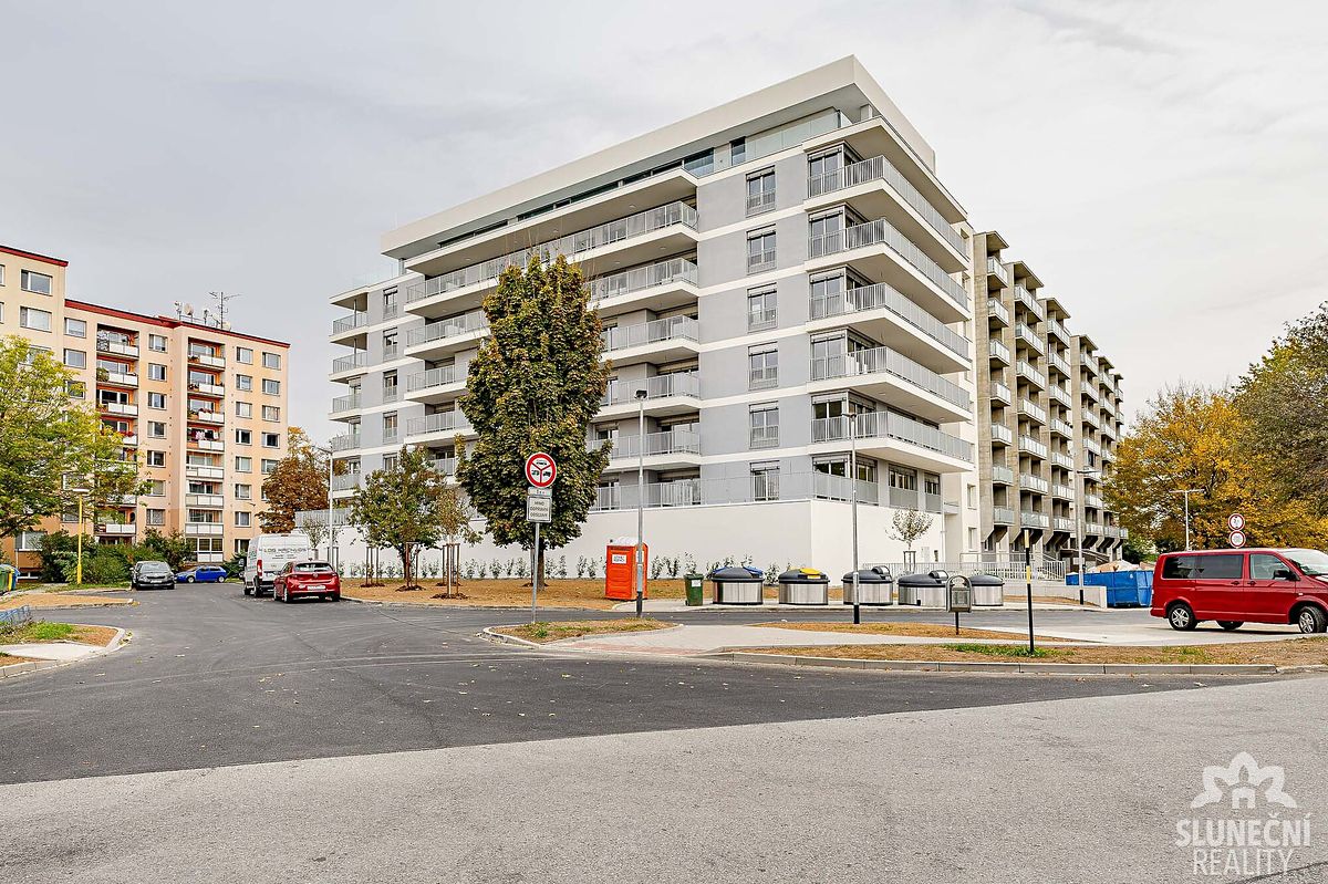 Pronájem bytu 2+kk 56 m²