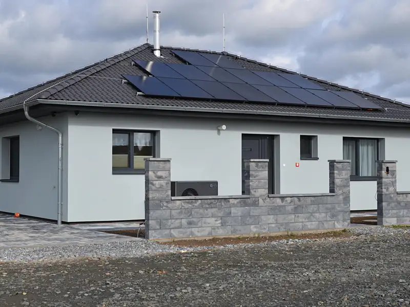 Prodej rodinného domu 110 m², pozemek 600 m², Cerhenice – náhled fotky 1