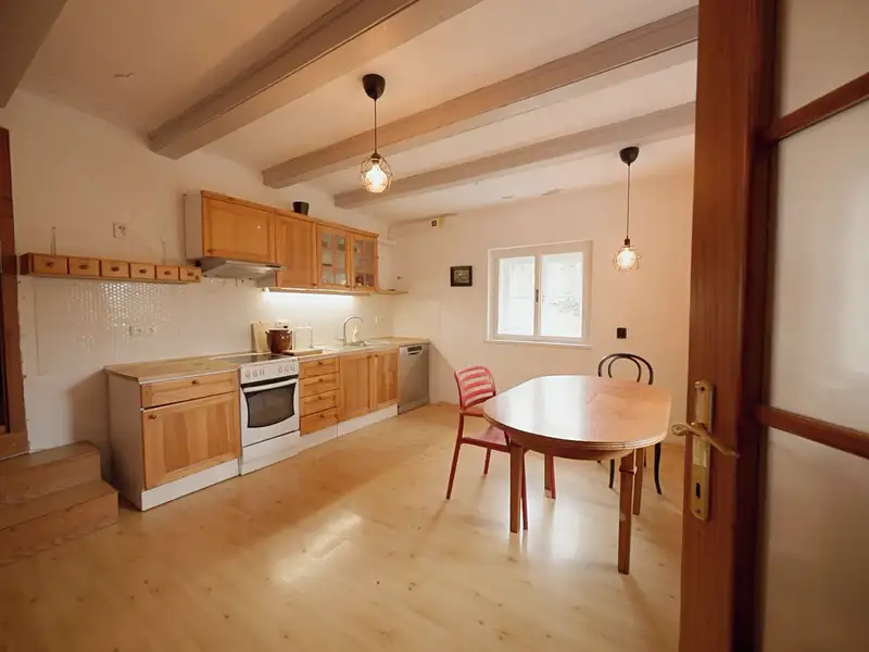 Prodej vily 271 m², pozemek 1846 m², Černošice – náhled fotky 3