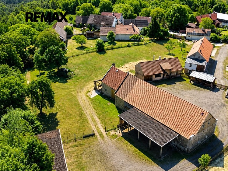 Prodej komerčního prostoru, 320 m² (9 z 76)