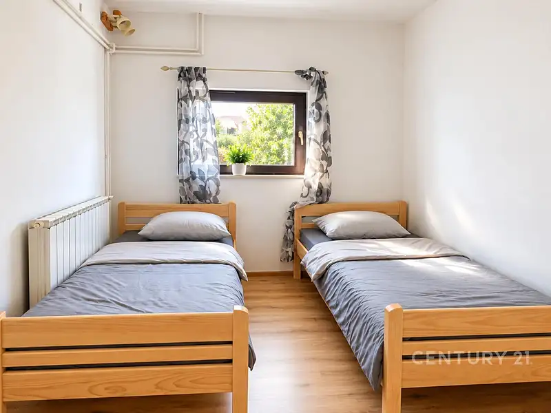 Prodej bytu 4+1 110 m², Poreč – náhled fotky 2