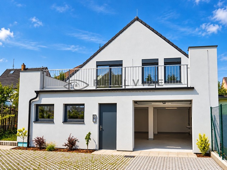Prodej domu, 830 m² (2 z 13)
