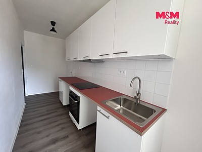 Pronájem bytu 2+1, 44 m² (2 z 30)