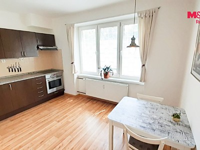 Wohnung 1+1 zur Miete, 37 m² (3 von 7)