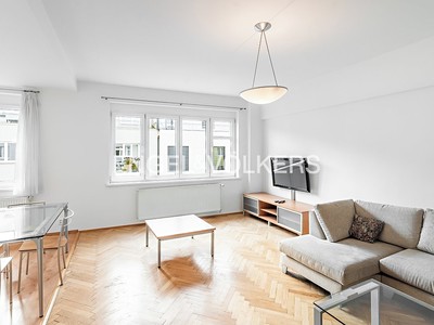 Pronájem bytu 3+kk, 104 m² (2 z 10)