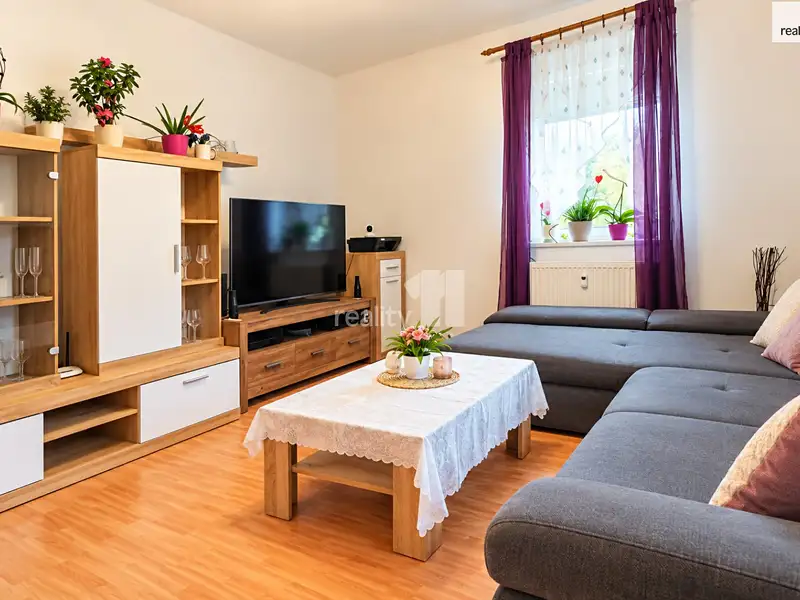 Pronájem bytu 2+1 43 m², Chotěšov – náhled fotky 2
