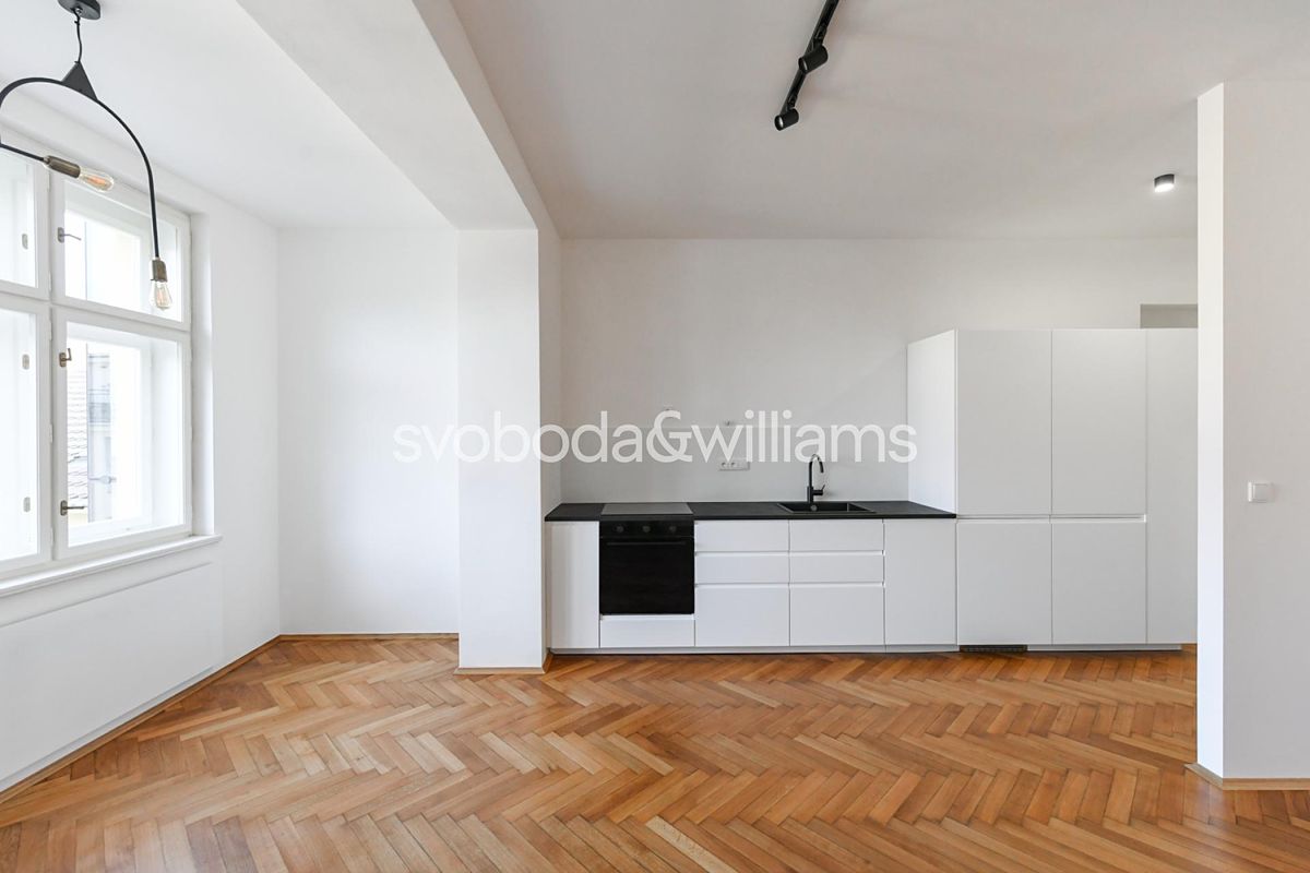 Pronájem bytu 1+kk 36 m²