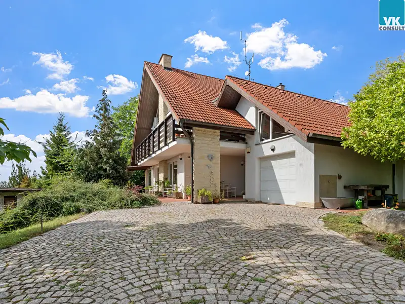 Prodej vily 265 m², pozemek 2862 m², Litomyšl – náhled fotky 3