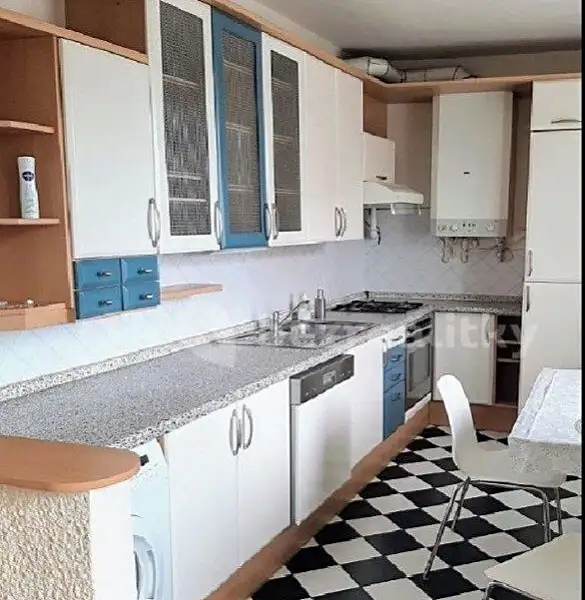 Pronájem bytu 2+1 56 m², Modřice – náhled fotky 2