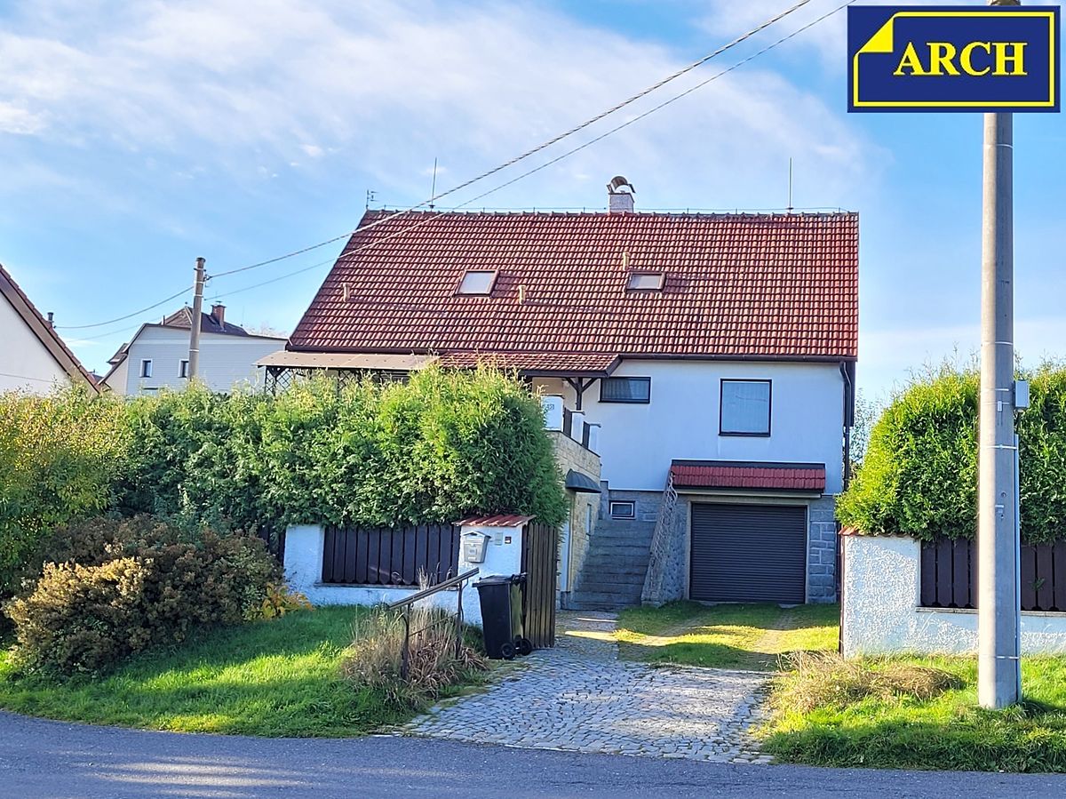 Prodej rodinného domu 280 m², pozemek 876 m², Liberec – fotka 1 z 3