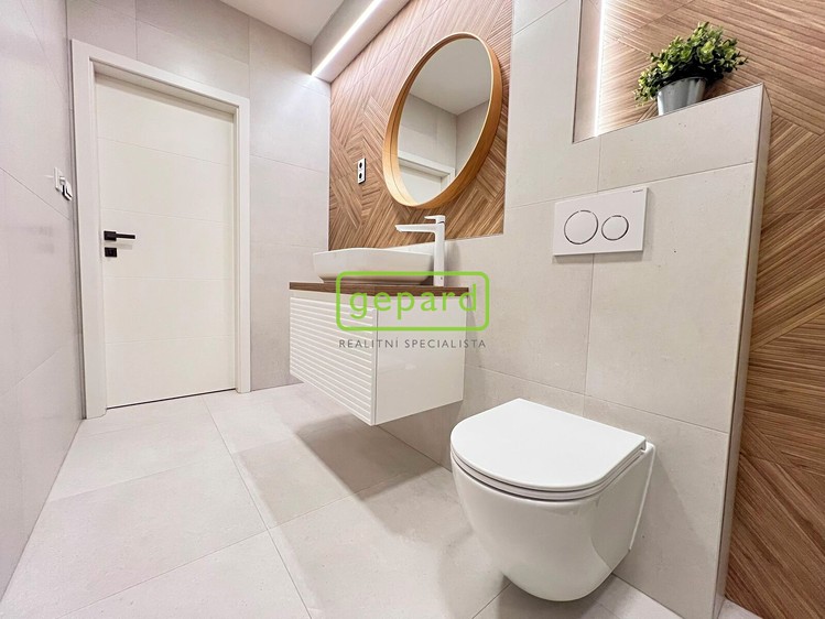 Квартира 1+kk на продаж, 44 м² (6 з 13)