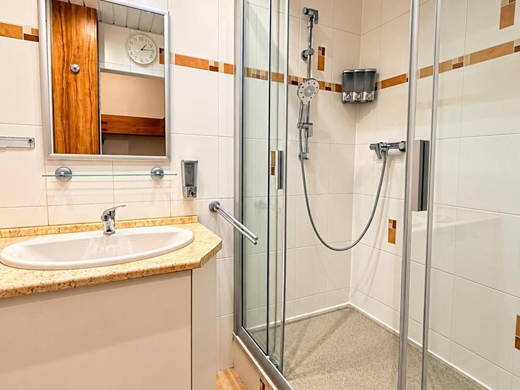 Pronájem bytu 3+1, 75 m² (13 z 19)