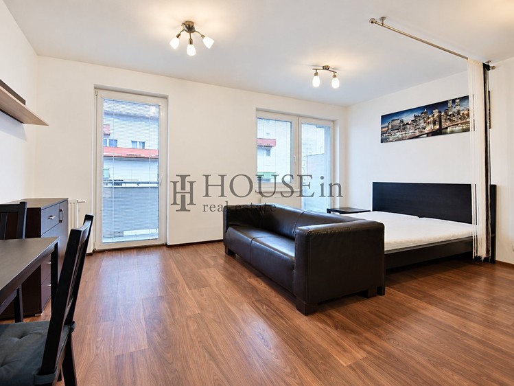 Wohnung 1+kk zum Kauf, 32 m² (1 von 15)