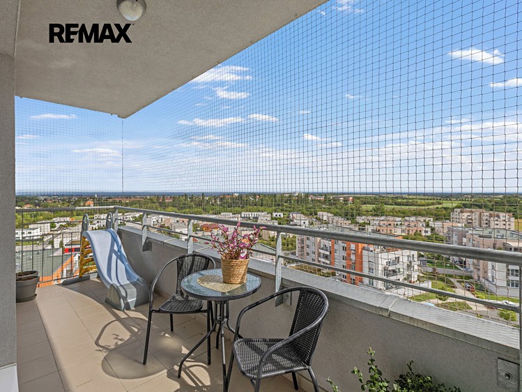 Квартира 3+kk на продаж, 81 м² (14 з 23)