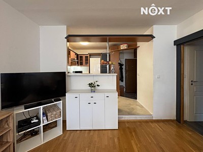 Pronájem bytu 2+kk, 54 m² (3 z 19)