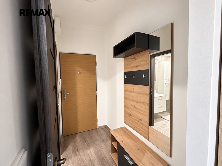 Квартира 1+1 в оренду, 37 м² (8 з 9)