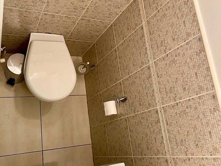 Комерційне приміщення на продаж, 65 м² (10 з 18)