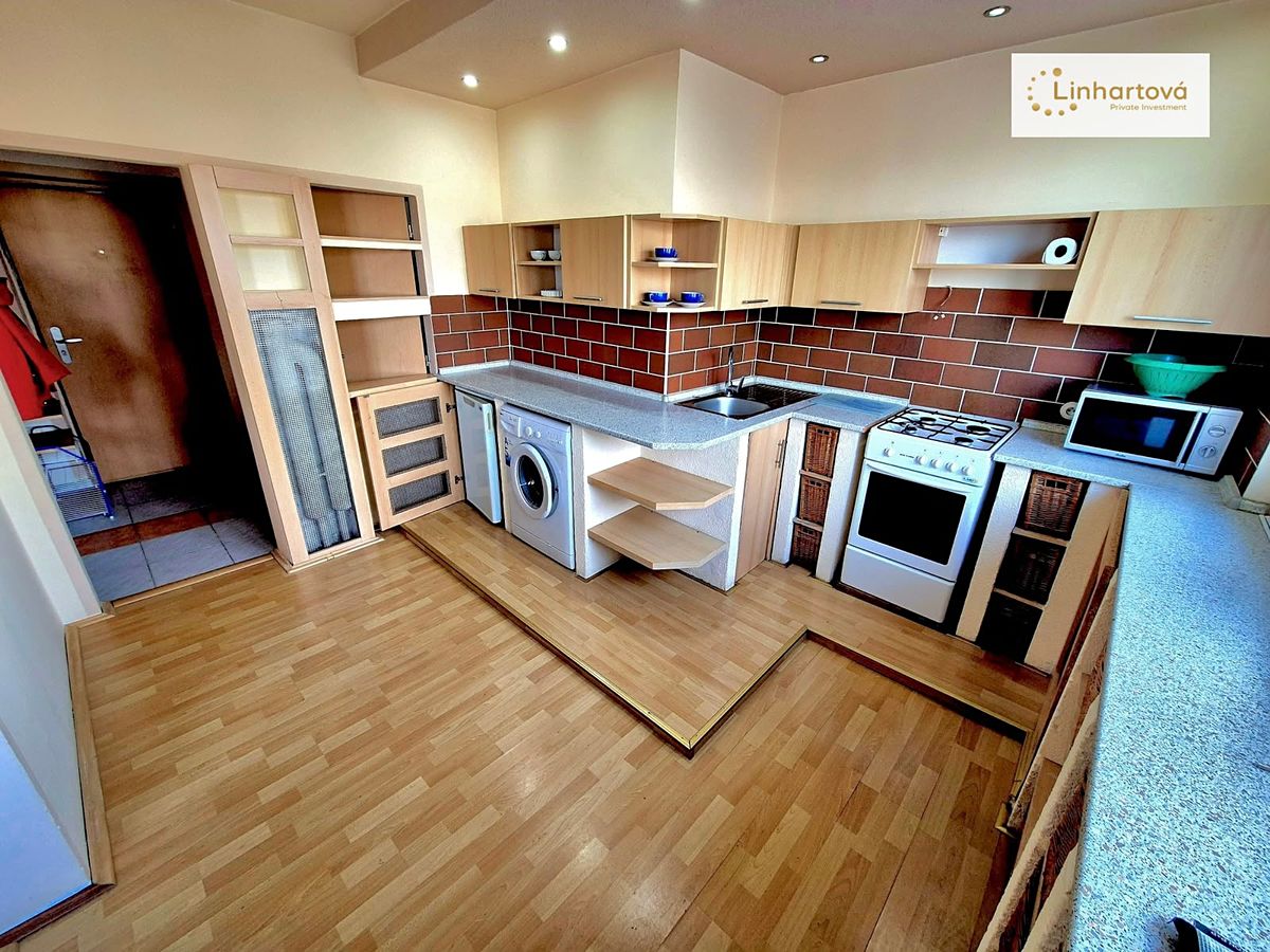 Pronájem bytu 1+1 40 m², Aš – fotka 1 z 3