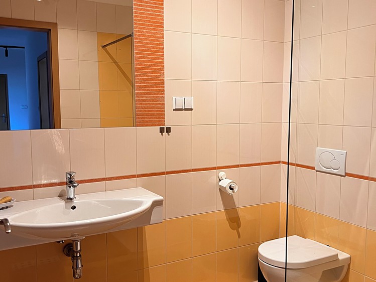 Квартира 4+kk на продаж, 124 м² (5 з 9)