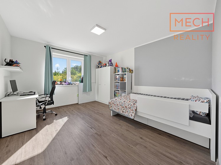 Будинок на продаж, 157 м² (19 з 40)