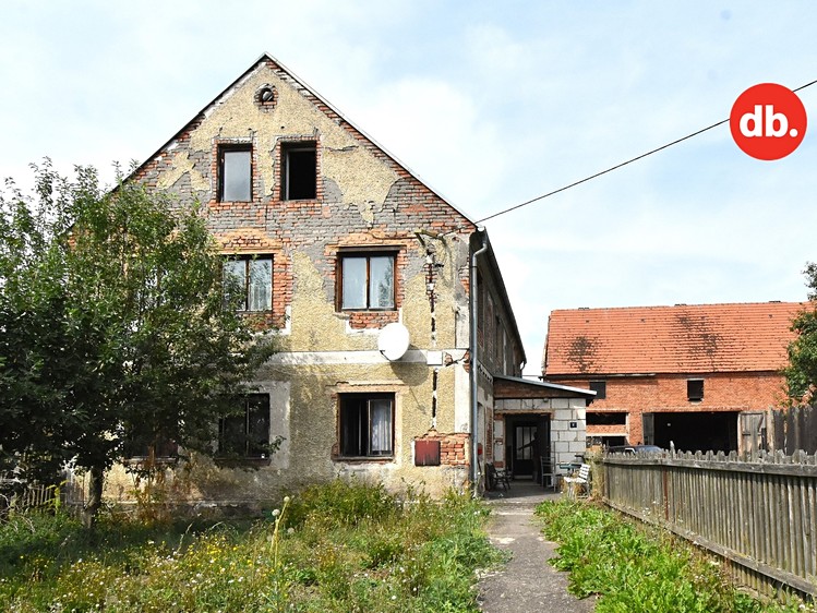 Prodej domu, 220 m² (2 z 21)