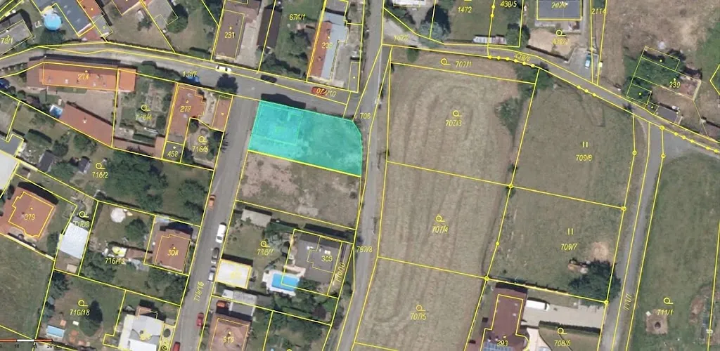 Prodej stavebního pozemku 483 m²