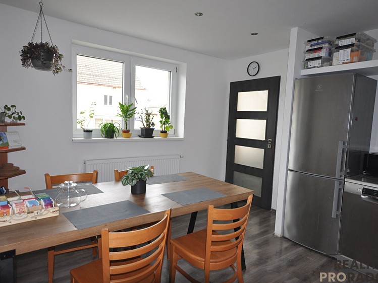 Prodej domu, 215 m² (4 z 38)