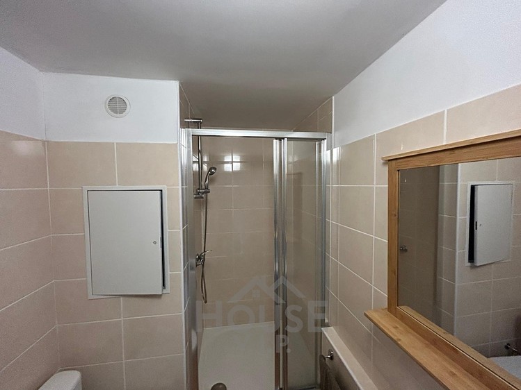 Квартира 2+kk в оренду, 37 м² (15 з 18)