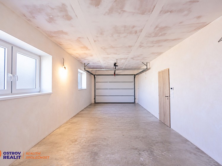 Prodej domu, 188 m² (28 z 30)