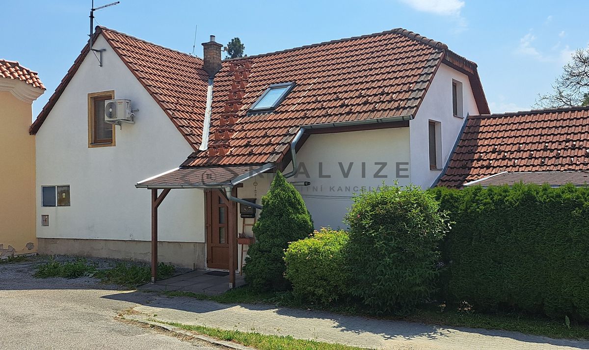 Prodej rodinného domu 121 m², pozemek 119 m², Borovany – fotka 1 z 3