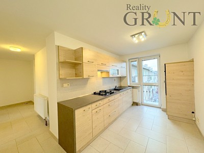 Квартира 2+1 на продаж, 60 м² (2 з 11)