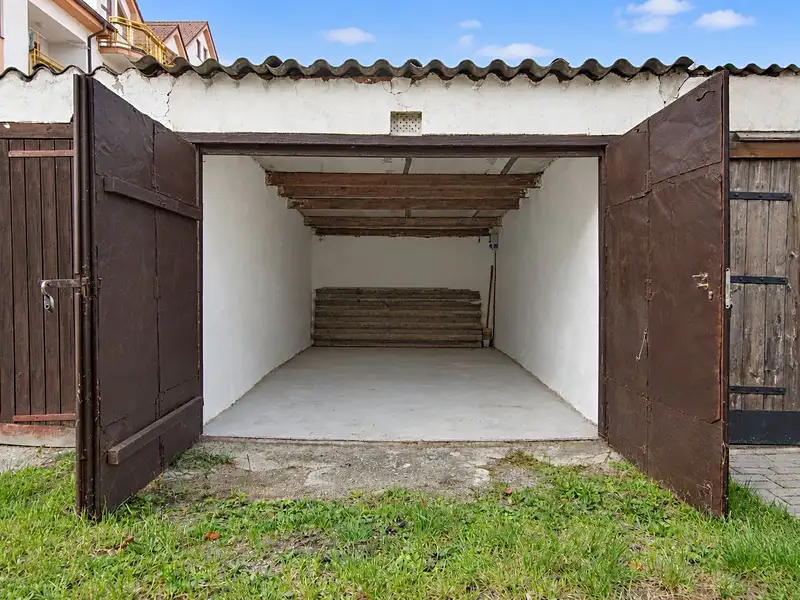 Prodej garáže 17 m², České Budějovice – náhled fotky 2