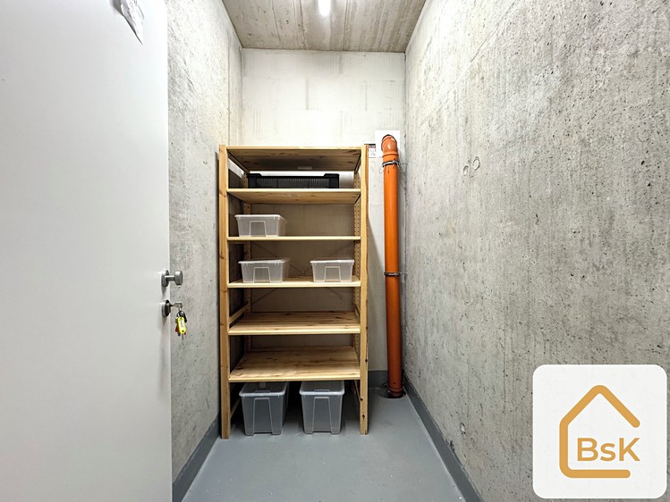 Pronájem bytu 3+kk, 98 m² (16 z 24)