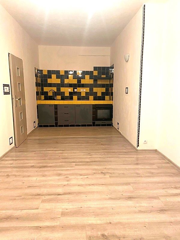 Pronájem bytu 2+kk 42 m²