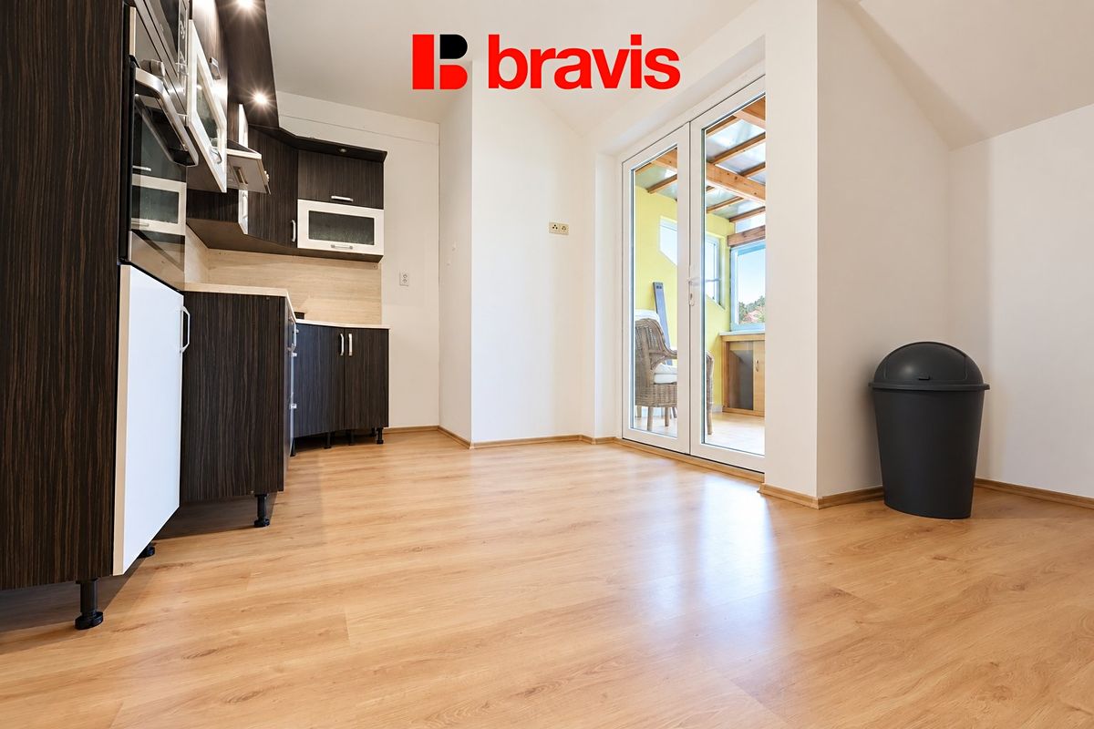 Pronájem bytu 3+kk 76 m²